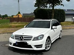 Weiß Gebraucht 2014 Mercedes C300 AMG Limousine | 18.000 € (Teuer)