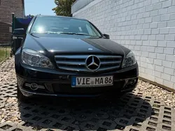Schwarz Gebraucht 2009 Mercedes C200 Elegance Limousine | 9.000 € (Fairer Preis)