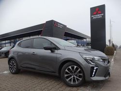 Grau Neu 2025 Mitsubishi Colt Plus Limousine | 20.490 € (Fairer Preis)