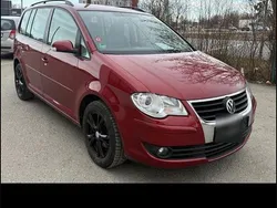 Rot Gebraucht 2007 VW Touran Van / Kleinbus | 5.799 € (Fairer Preis)
