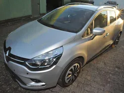 Silber Gebraucht 2019 Renault Clio GrandTour Business Kombi | 9.999 € (Fairer Preis)