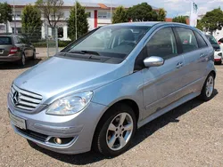 Blau Gebraucht 2006 Mercedes B200 Van / Kleinbus | 2.995 € (Superpreis)