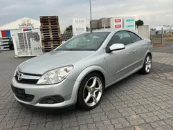 Silber Gebraucht 2008 Opel Astra Cabriolet Cabrio | 1.990 € (Superpreis)