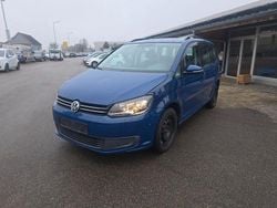 Blau Gebraucht 2011 VW Touran Trendline Van / Kleinbus | 3.900 € (Superpreis)