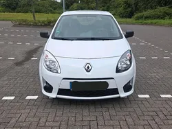 Weiß Gebraucht 2011 Renault Twingo Kleinwagen | 3.450 €