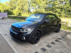 Schwarz Gebraucht 2022 VW T-Roc Cabriolet Black Edition Cabrio | 28.500 € (Fairer Preis)