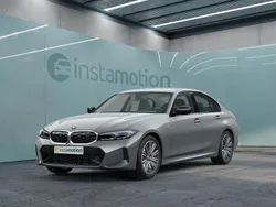 Grau Gebraucht 2024 BMW M340 Limousine | 57.999 € (Guter Preis)