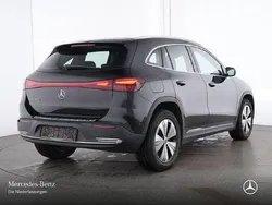Schwarz Gebraucht 2024 Mercedes EQA250 Advanced SUV | 34.790 € (Fairer Preis)