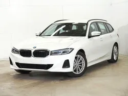 Alpinweiss 3 Gebraucht 2024 BMW 320 Sport Line Kombi | 35.980 € (Guter Preis)