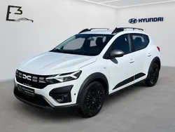Weiß Gebraucht 2023 Dacia Sandero Expression Kleinwagen | 16.990 € (Fairer Preis)