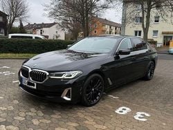 Schwarz Gebraucht 2023 BMW 530 Luxury Line Limousine | 45.490 € (Fairer Preis)