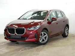 Rot Gebraucht 2024 BMW 218 Active Tourer Performance Van / Kleinbus | 27.590 € (Superpreis)