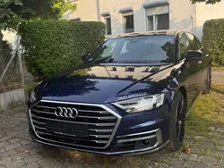 Blau Gebraucht 2017 Audi A8 Ambiente Limousine | 38.900 € (Fairer Preis)