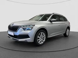 Brilliantsilber Gebraucht 2021 Skoda Kamiq Style SUV | 25.690 € (Fairer Preis)