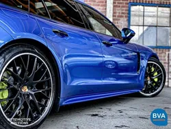 Blau Gebraucht 2018 Porsche Panamera Turbo Sport Limousine | 67.900 €