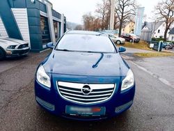 Blau Gebraucht 2010 Opel Insignia Kombi | 2.800 € (Guter Preis)