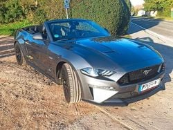 Grau Gebraucht 2022 Ford Mustang GT Convertible Cabrio | 45.400 € (Fairer Preis)