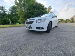 Weiß Gebraucht 2012 Chevrolet Cruze Limousine | 6.499 € (Etwas zu teuer)