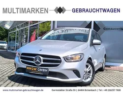 Silber Gebraucht 2020 Mercedes B180 Style Van / Kleinbus | 19.790 € (Etwas zu teuer)