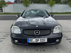 Schwarz Gebraucht 2001 Mercedes SLK320 Cabrio | 8.990 € (Teuer)