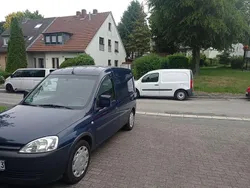 Blau Gebraucht 2007 Opel Combo Edition Van / Kleinbus | 2.000 € (Fairer Preis)