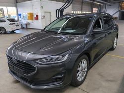 Magneticgrau (metallic) Gebraucht 2022 Ford Focus Cool & Connect Kombi | 13.750 € (Superpreis)