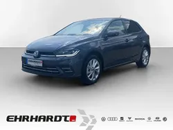 Rauchgrau metallic Gebraucht 2024 VW Polo Style Limousine | 24.990 € (Fairer Preis)