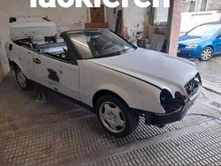 Schwarz Gebraucht 1999 Mercedes 320 Cabrio | 1.700 €
