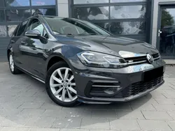 Grau Gebraucht 2019 VW Golf VII Highline Limousine | 14.700 € (Superpreis)