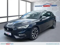 Blau Gebraucht 2022 Seat Leon FR Limousine | 20.990 € (Fairer Preis)