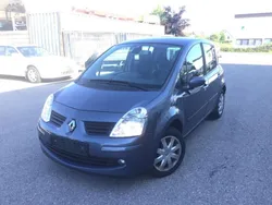 Grau Gebraucht 2007 Renault Modus Dynamique Van / Kleinbus | 3.699 € (Fairer Preis)