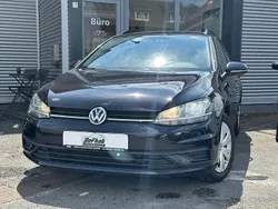 Schwarz Gebraucht 2018 VW Golf VII Trendline Kombi | 11.400 € (Fairer Preis)