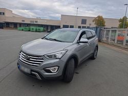 Grau Gebraucht 2015 Hyundai Grand Santa Fe Premium SUV | 17.500 € (Fairer Preis)