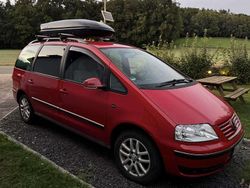 Rot Gebraucht 2004 VW Sharan Comfortline Van / Kleinbus | 2.690 € (Fairer Preis)