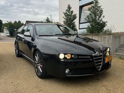 Schwarz Gebraucht 2011 Alfa Romeo 159 Ti Limousine | 7.500 € (Etwas zu teuer)