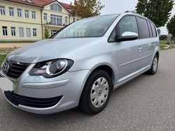 Gebraucht 2009 VW Touran Freestyle Van / Kleinbus | 2.900 € (Guter Preis)