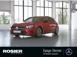Rot / manufaktur patagonienrot (metallic) Gebraucht 2022 Mercedes 200 Coupé | 26.990 €