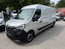Grau Gebraucht 2021 Renault Master Van | 21.500 € (Superpreis)
