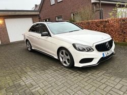 Weiß Gebraucht 2013 Mercedes E63 AMG Limousine | 16.499 €