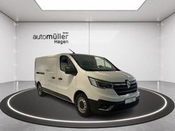 Gletscherweiss Gebraucht 2023 Renault Trafic Komfort Van | 20.990 € (Guter Preis)