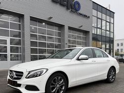 Weiß Gebraucht 2017 Mercedes C180 Limousine | 14.990 € (Guter Preis)