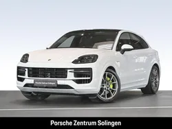 Weiß Gebraucht 2023 Porsche Cayenne Chrono SUV | 101.500 € (Fairer Preis)