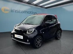 Schwarz Gebraucht 2024 Smart ForTwo Electric Drive Cabrio | 19.449 €