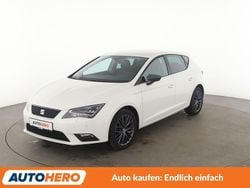 Weiß Gebraucht 2015 Seat Leon CONNECT Limousine | 11.270 € (Fairer Preis)