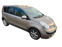 Grau Gebraucht 2006 Nissan Note Tekna Van / Kleinbus | 1.999 € (Fairer Preis)