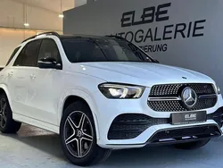 Weiß Gebraucht 2020 Mercedes GLE300 AMG line SUV | 52.900 € (Teuer)