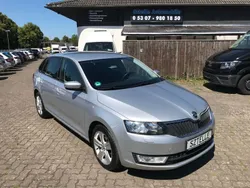 Silber Gebraucht 2016 Skoda Rapid Joy Limousine | 8.999 € (Fairer Preis)