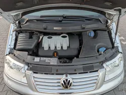 Silber Gebraucht 2009 VW Sharan Exclusive Van / Kleinbus | 5.600 €