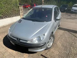 Grau Gebraucht 2003 Peugeot 206 Limousine | 1.800 € (Fairer Preis)