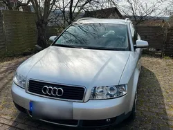 Silber Gebraucht 2002 Audi A4 Kombi | 1.800 € (Fairer Preis)